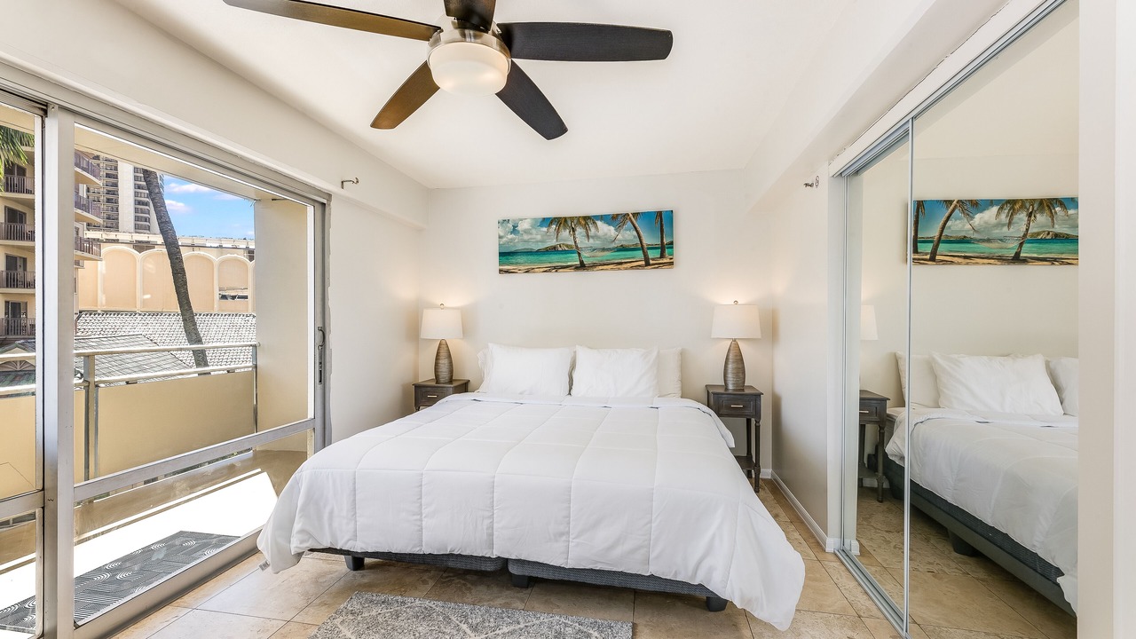 Photo of Bedroom in Waikiki