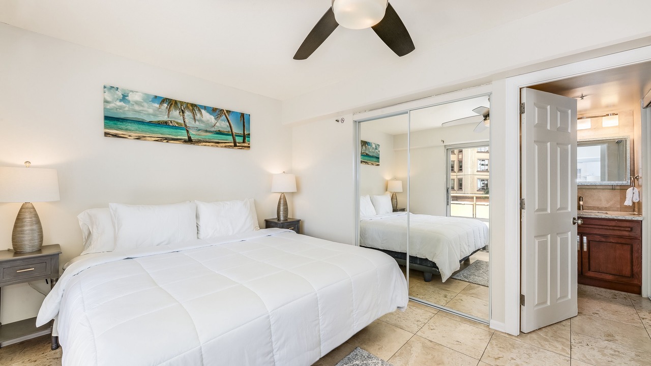 Photo of Bedroom in Waikiki