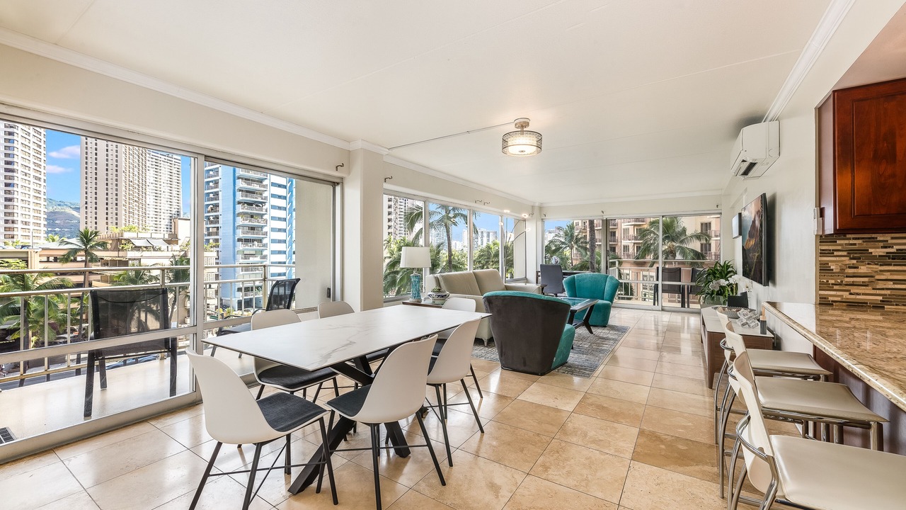 Photo of Others in Waikiki