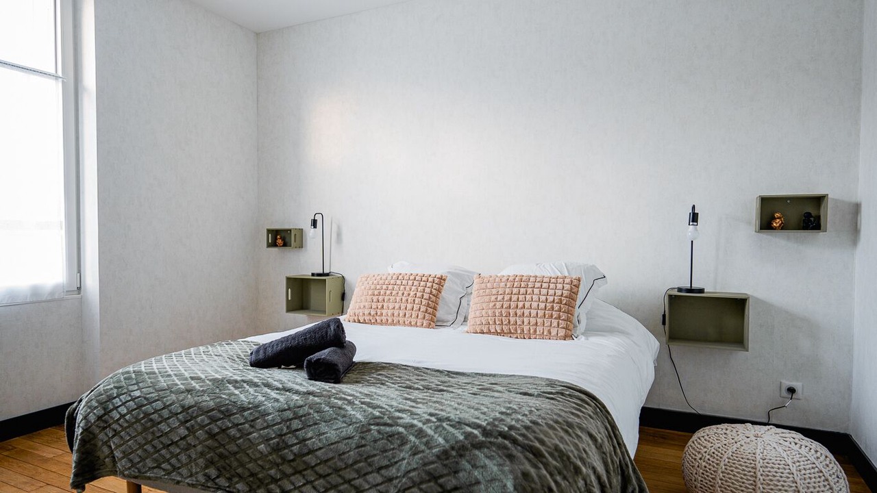 Photo of Bedroom in Limoges