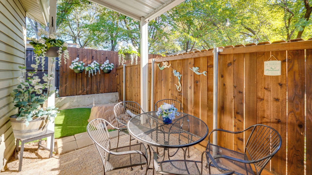 Photo of Outdoor in Lake Dallas