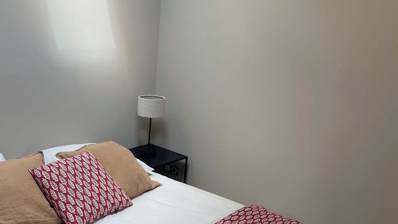 Photo of Bedroom in L'Isle-d'Abeau