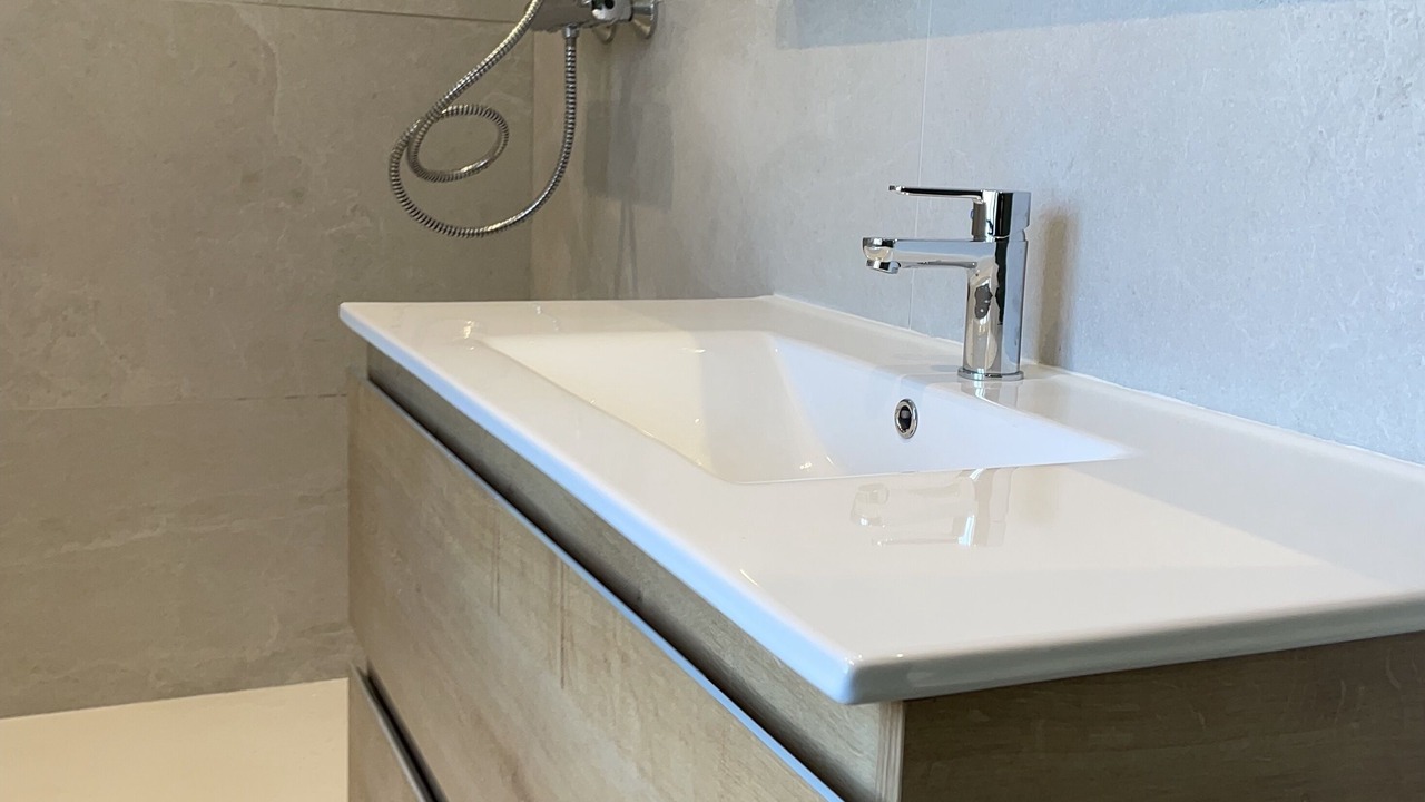 Photo of Bathroom in L'Isle-d'Abeau