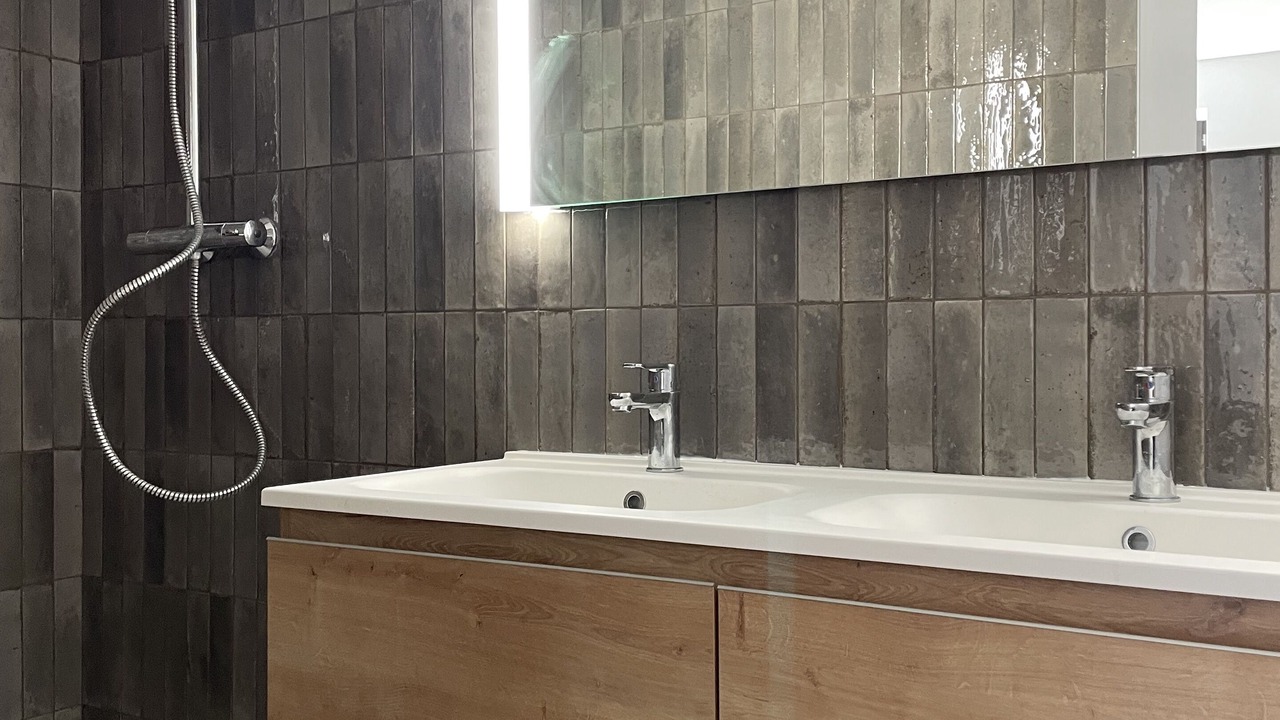 Photo of Bathroom in L'Isle-d'Abeau