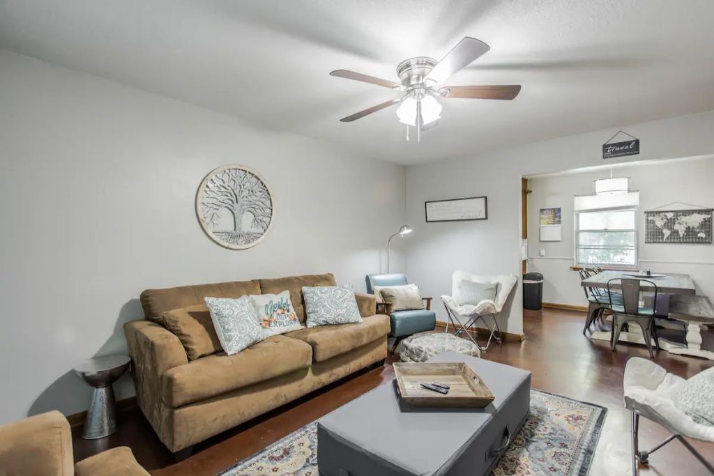 Photo of Livingroom in Norman
