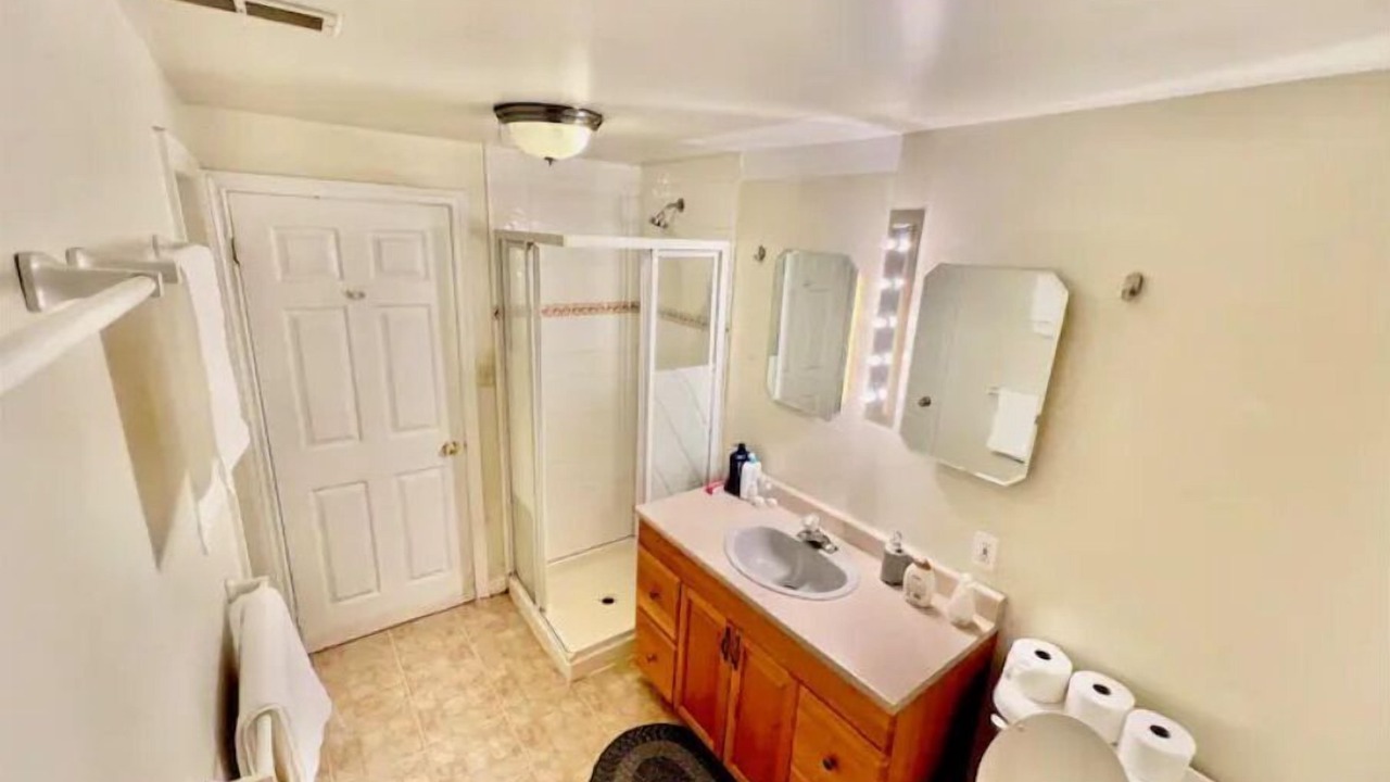 Photo of Bathroom in Sharon