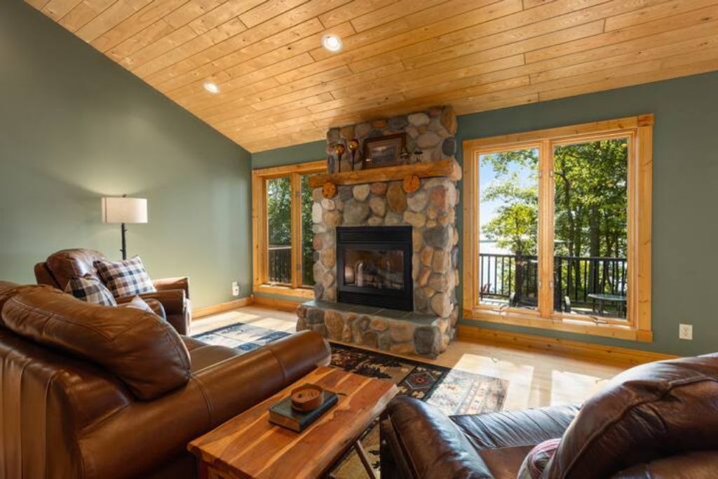 Photo of Livingroom in Nisswa