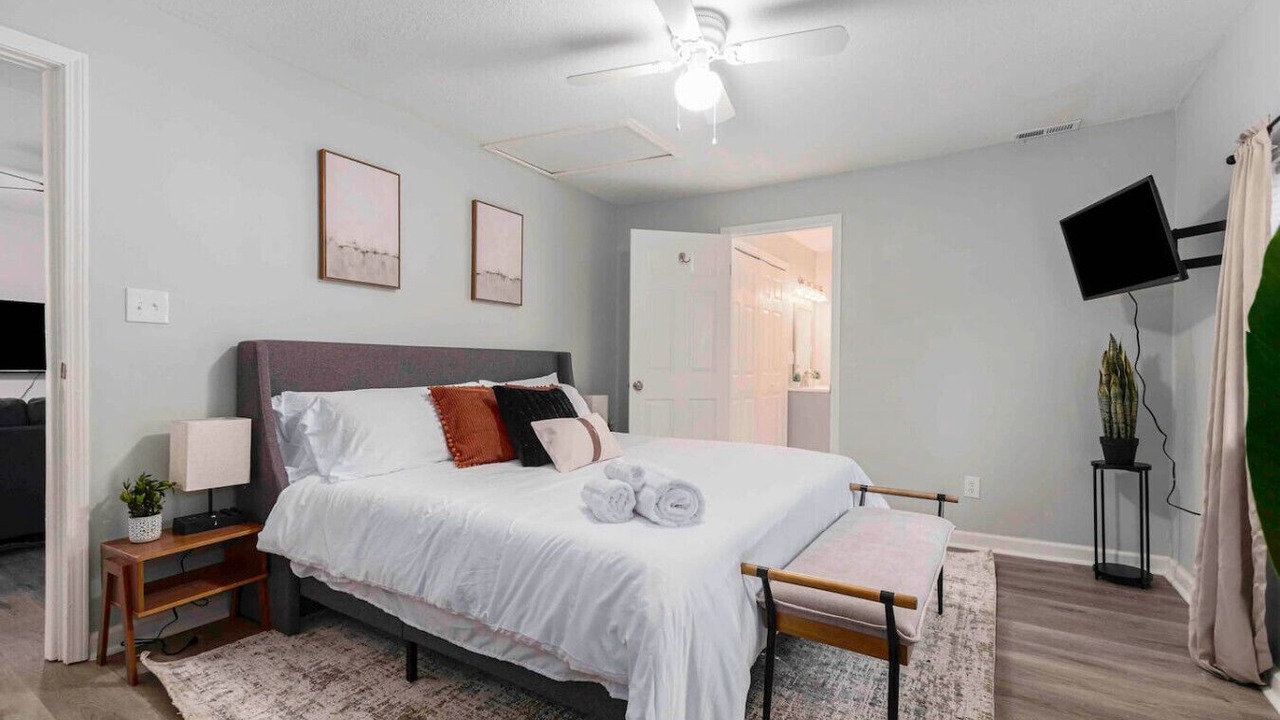 Photo of Bedroom in North Kansas City