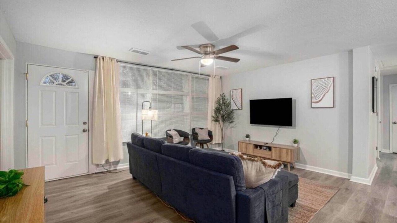 Photo of Livingroom in North Kansas City
