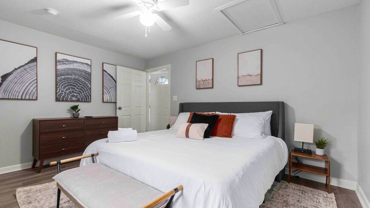 Photo of Bedroom in North Kansas City