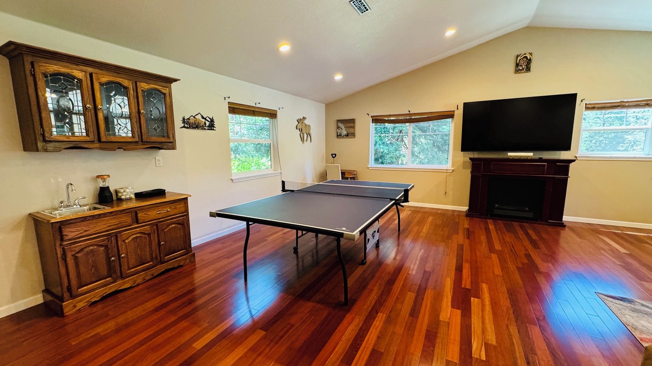 Photo of Bedroom in Glencoe