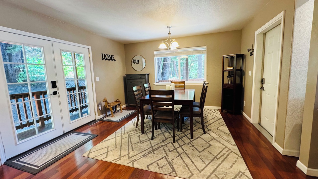 Photo of Others in Glencoe