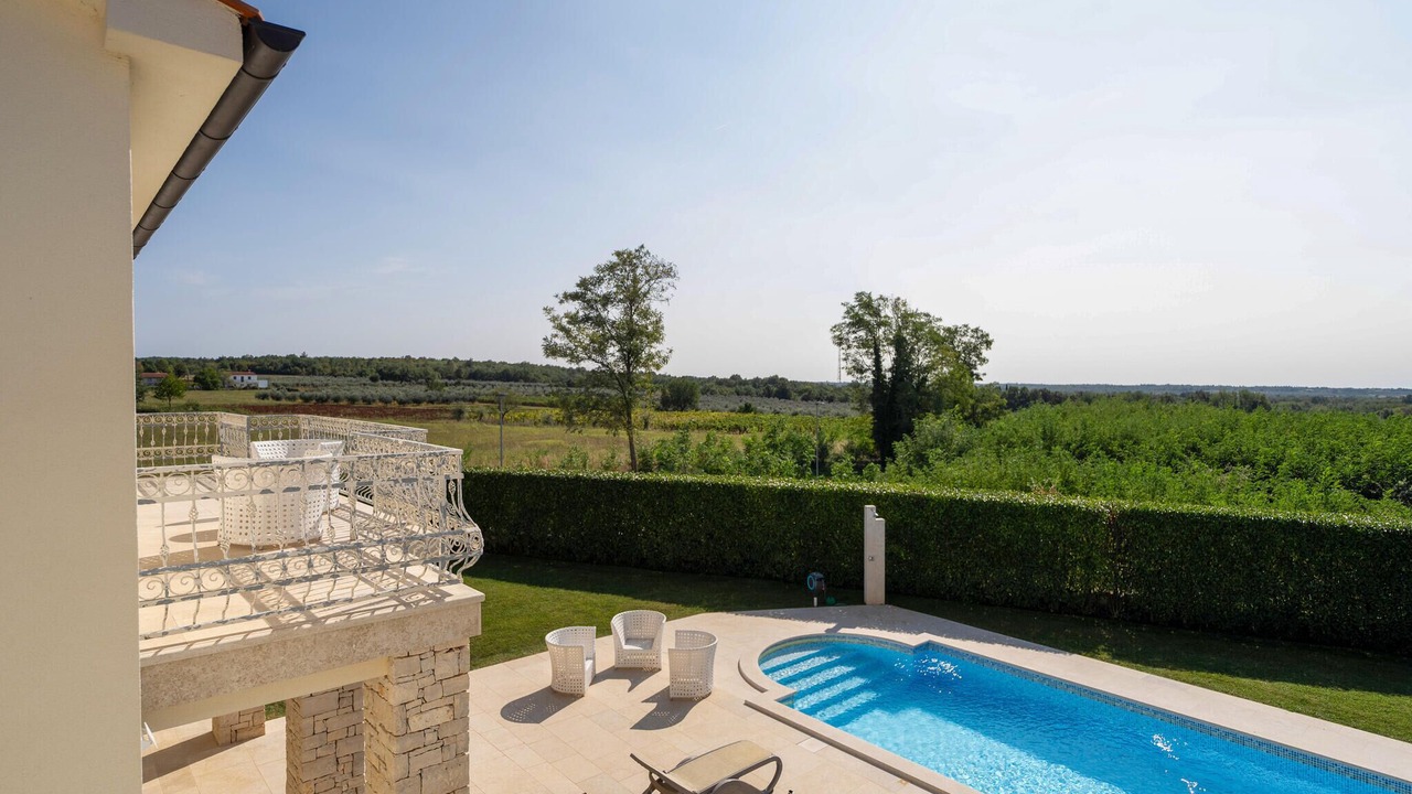 Photo of Outdoor in Labinci