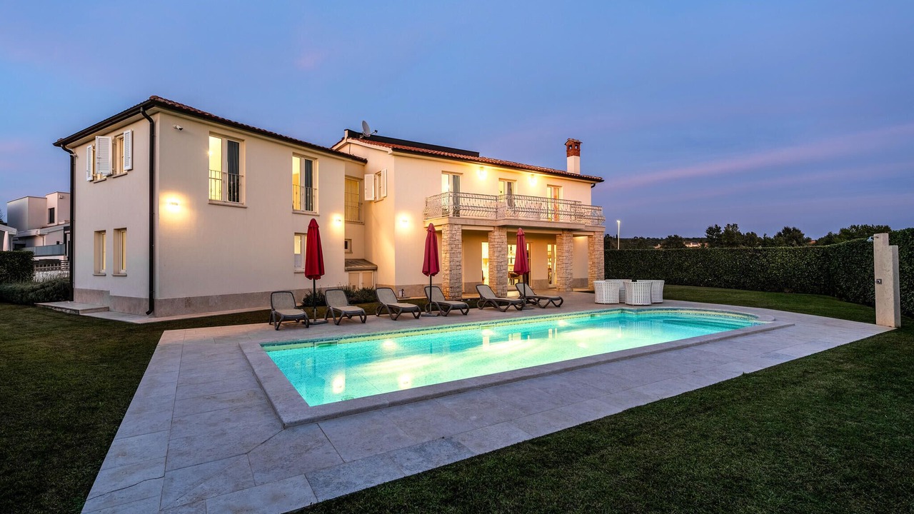 Photo of Outdoor in Labinci