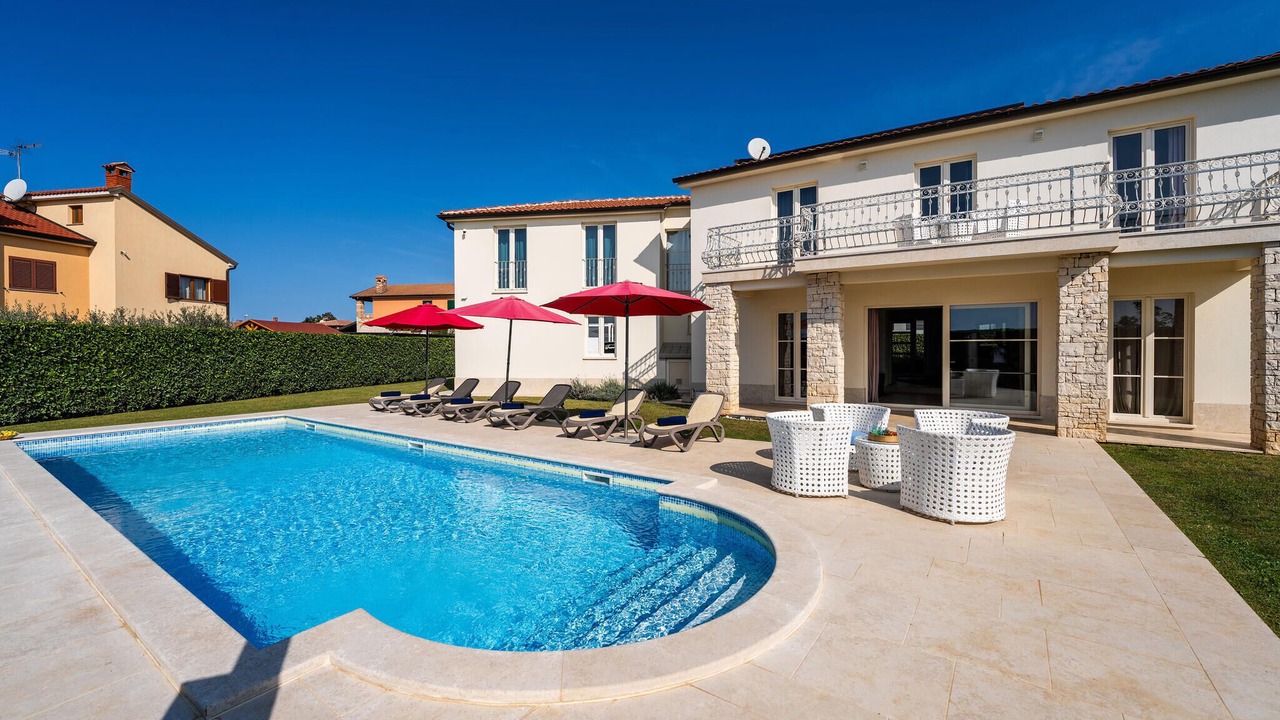 Photo of Outdoor in Labinci