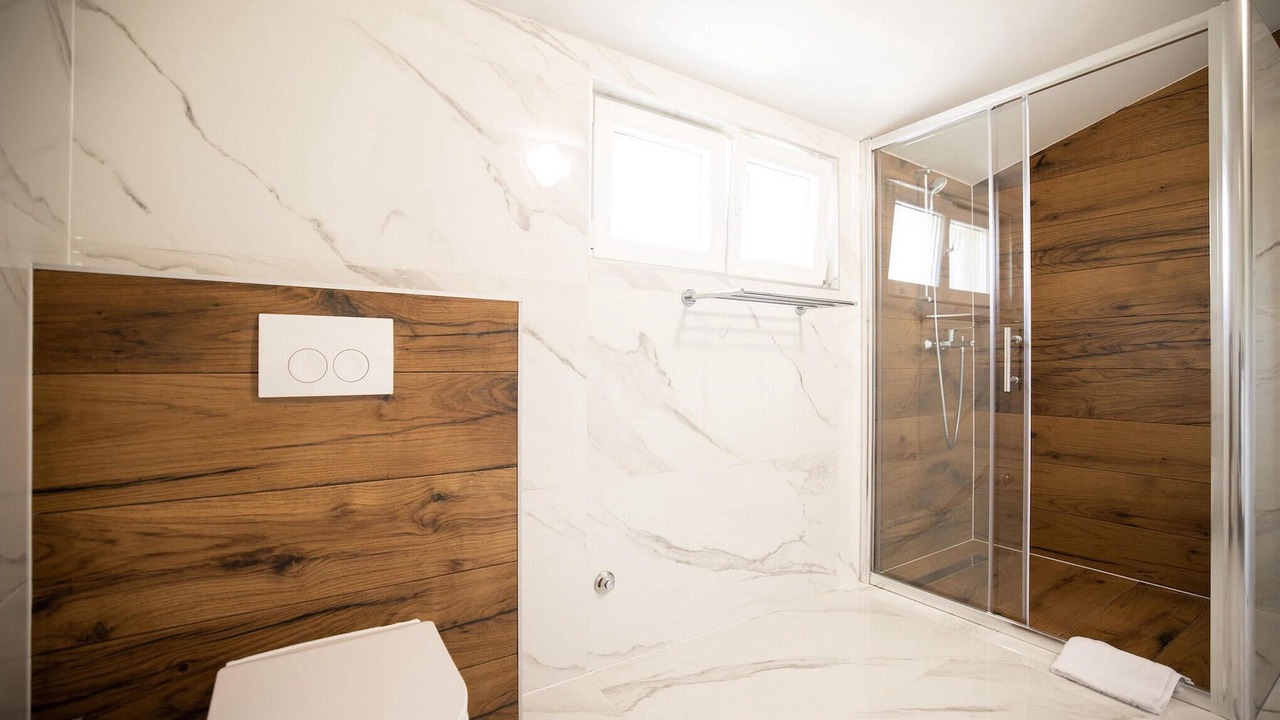 Photo of Bathroom in Vir