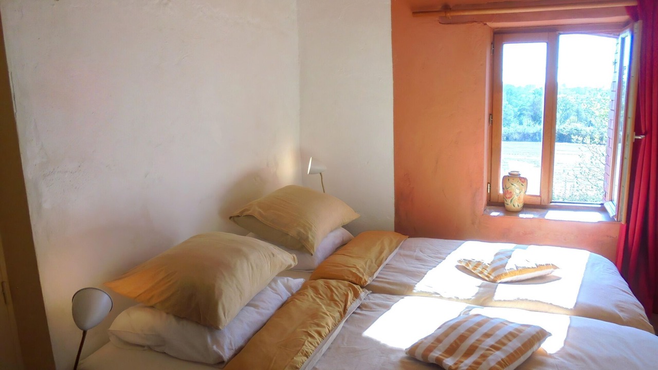 Photo of Others in Saint-Julien-la-Genete