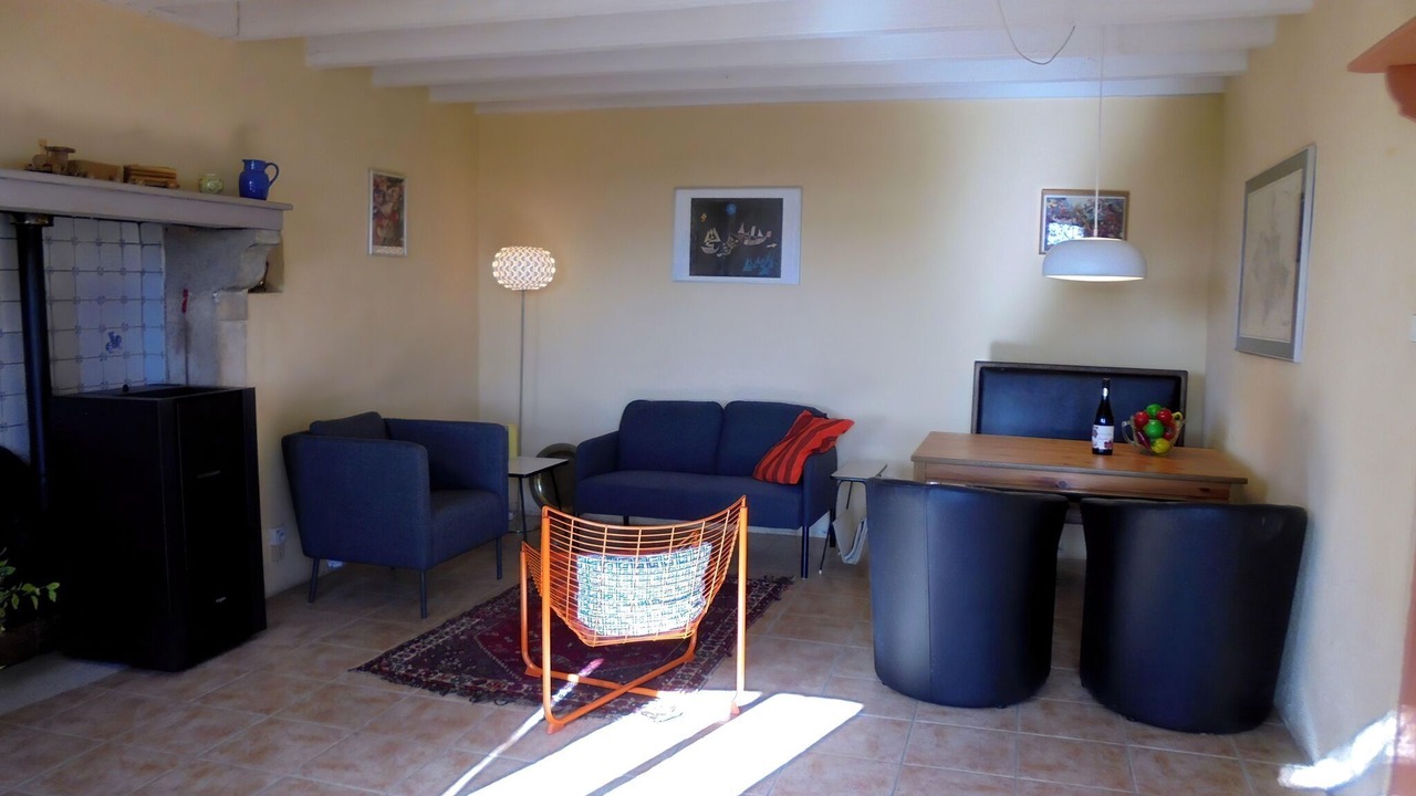 Photo of Livingroom in Saint-Julien-la-Genete