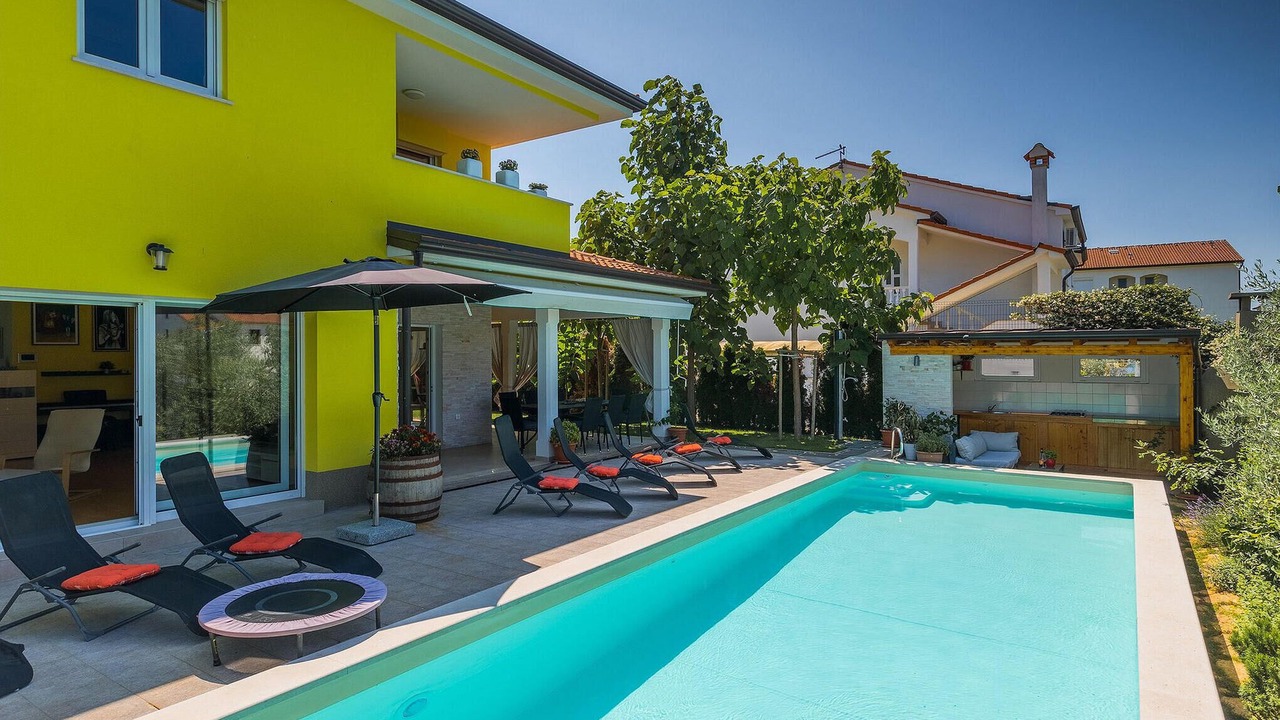 Photo of Outdoor in Antonci