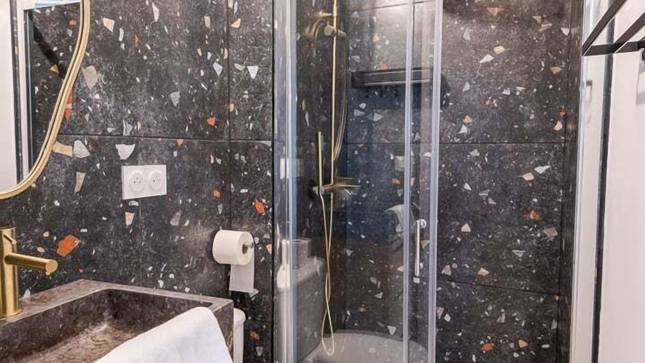 Photo of Bathroom in Cathedrale