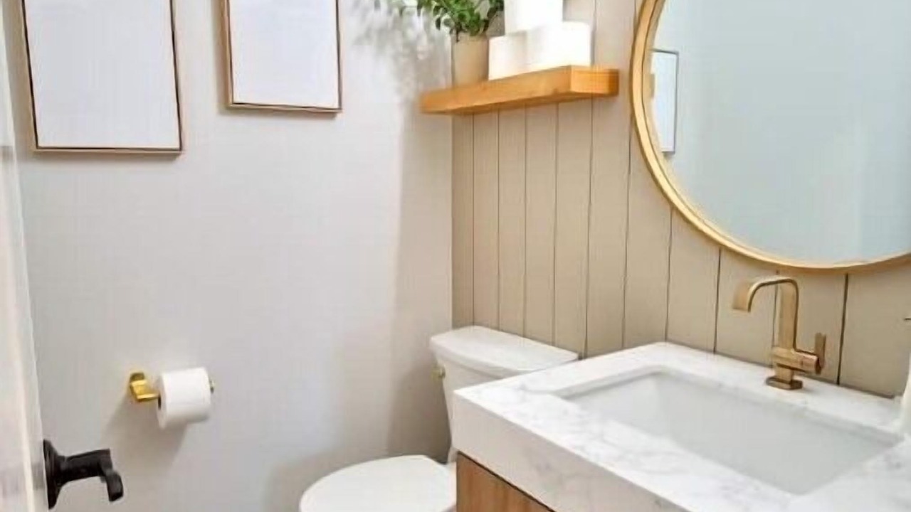Photo of Bathroom in Clodine