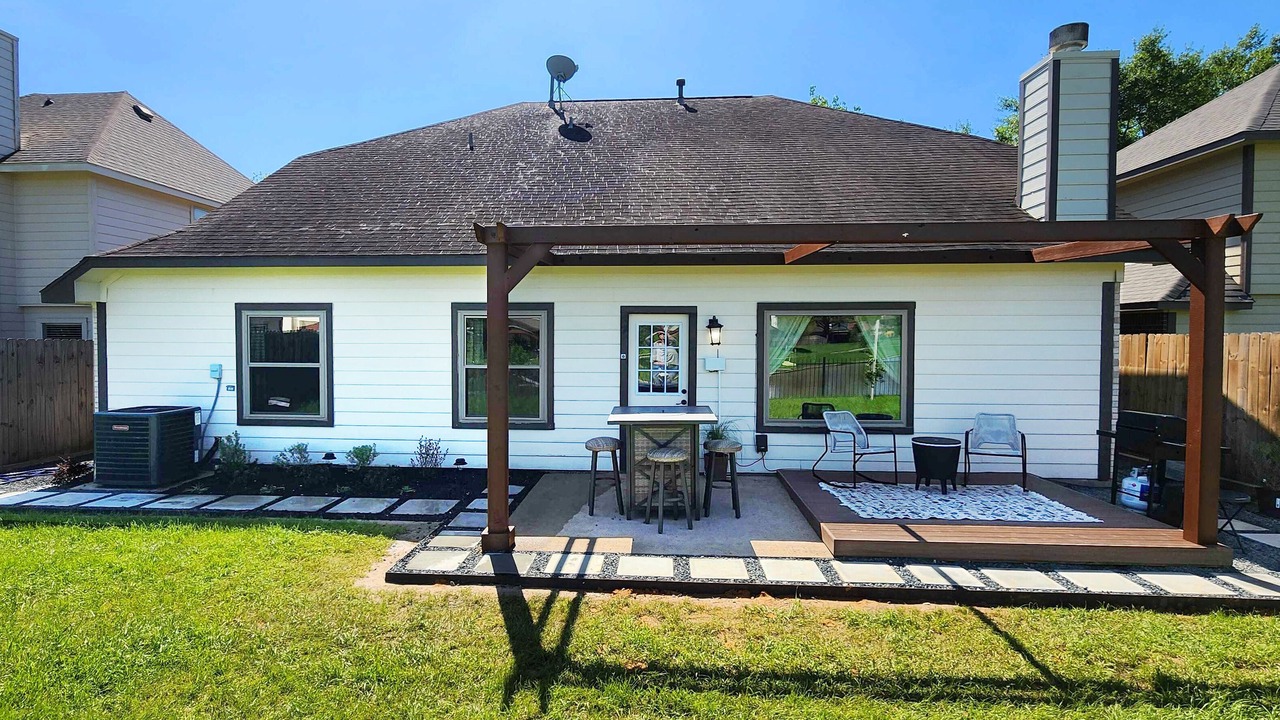 Photo of Outdoor in Clodine