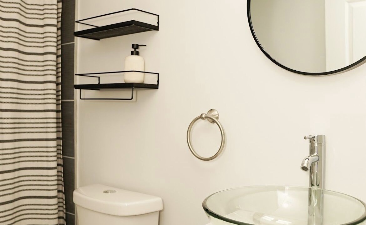 Photo of Bathroom in Washington