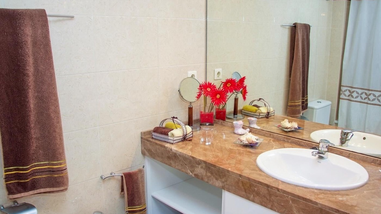 Photo of Bathroom in Cubelles