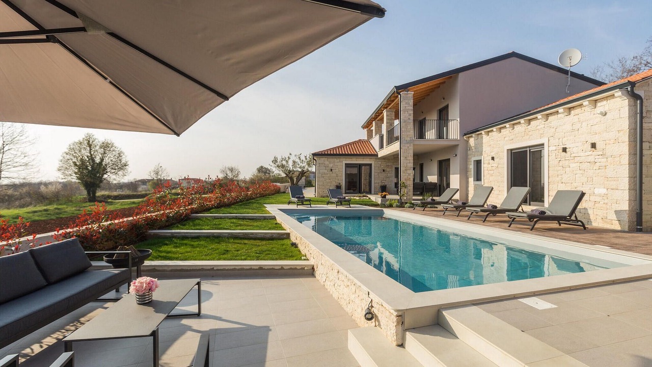 Photo of Outdoor in Mofardini