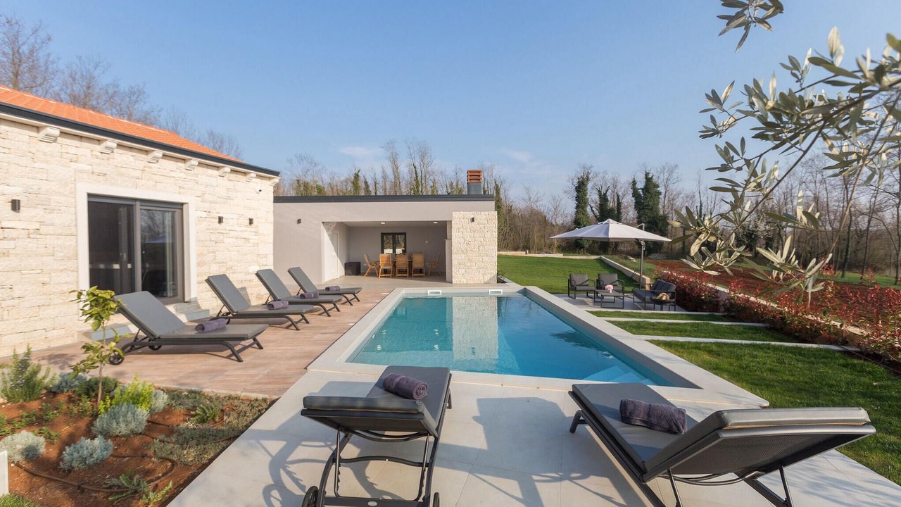 Photo of Outdoor in Mofardini