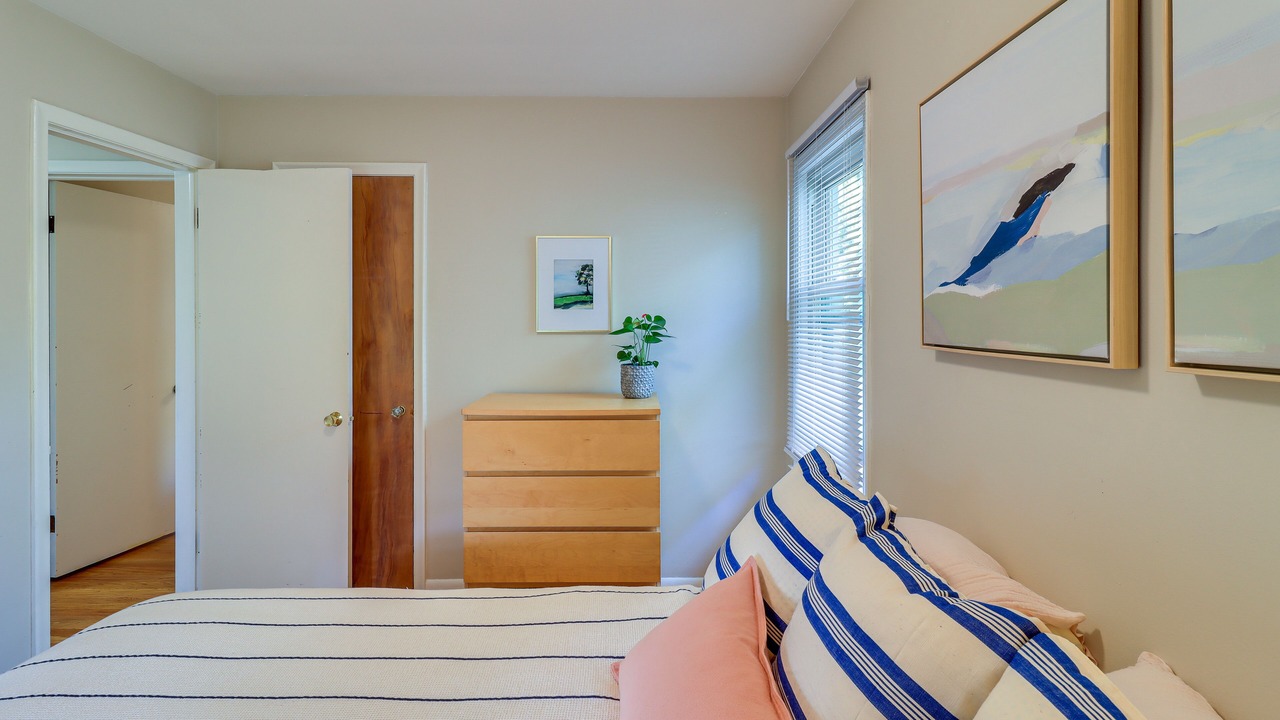 Photo of Bedroom in Ann Arbor
