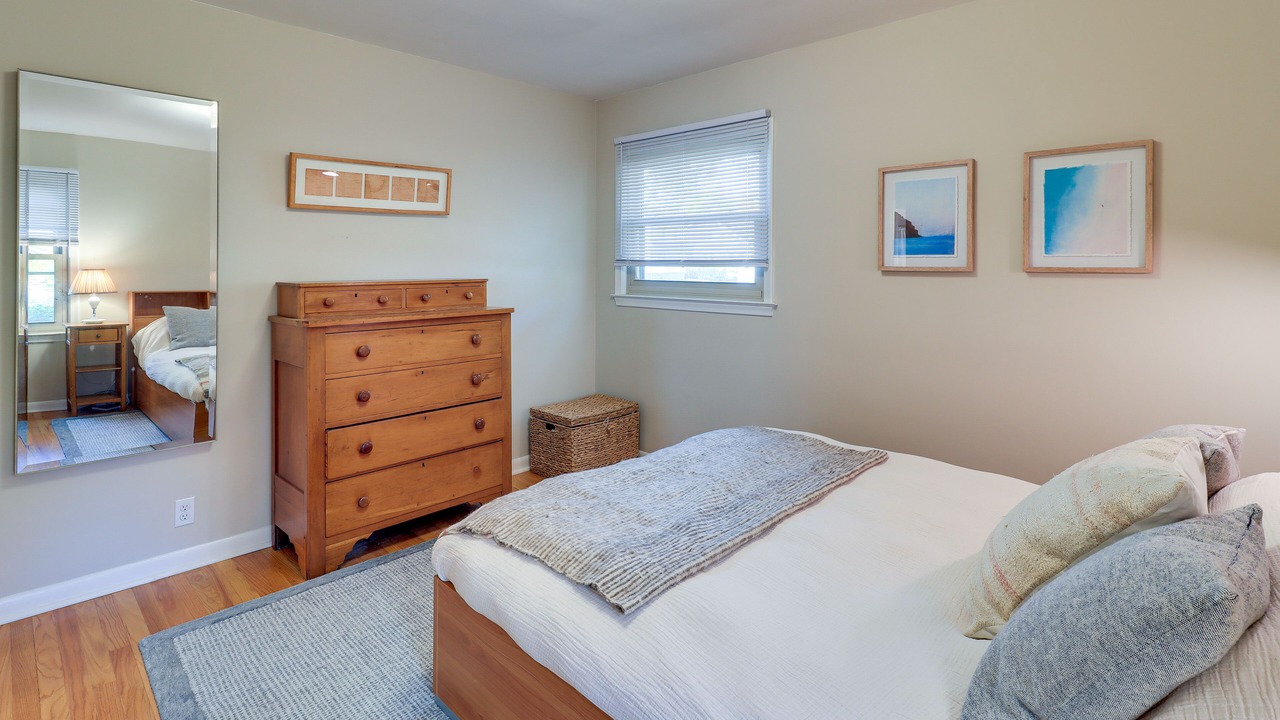 Photo of Bedroom in Ann Arbor