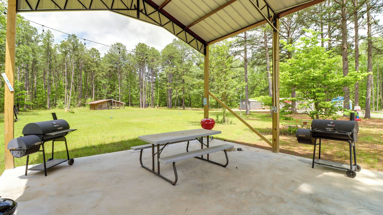 Photo of Outdoor in Higden