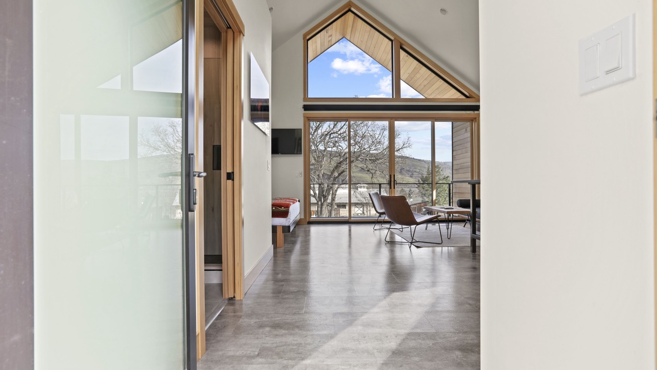 Photo of Others in Mosier