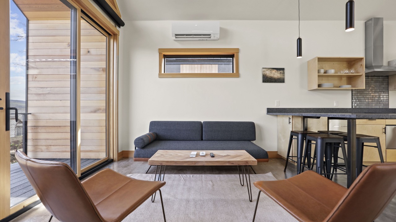 Photo of Livingroom in Mosier