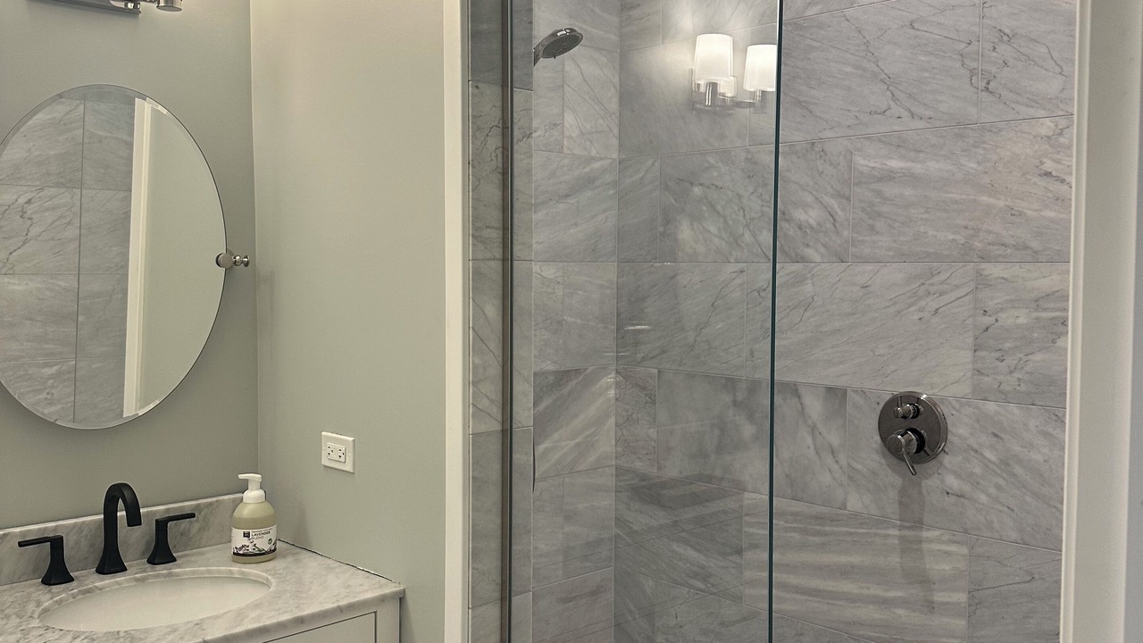 Photo of Bathroom in North Center