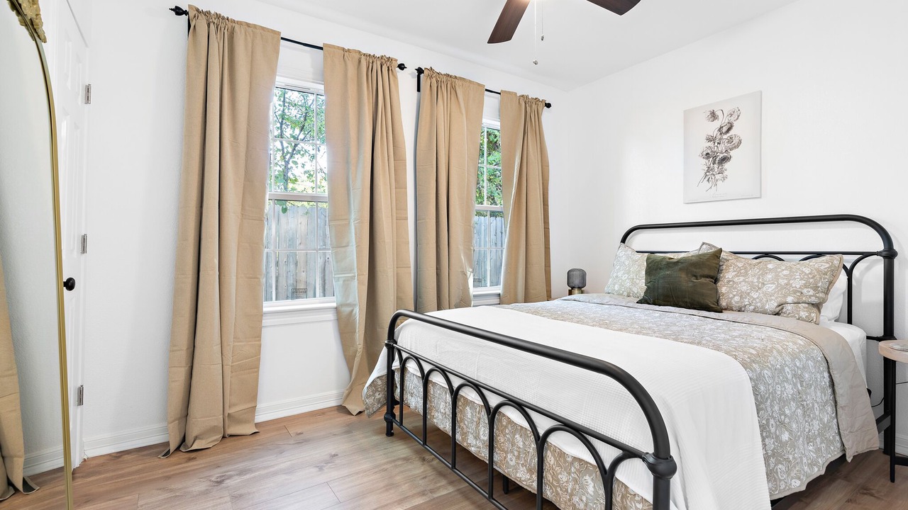 Photo of Bedroom in Landon Branch