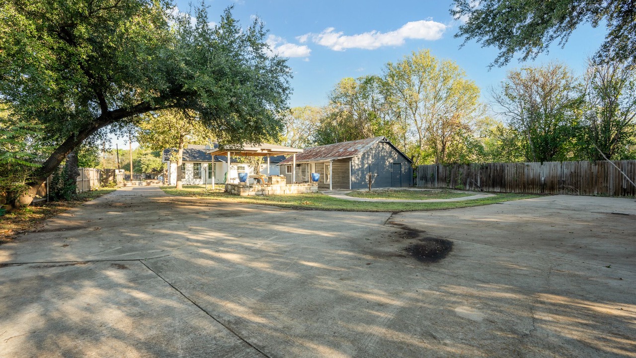 Photo of Outdoor in Landon Branch