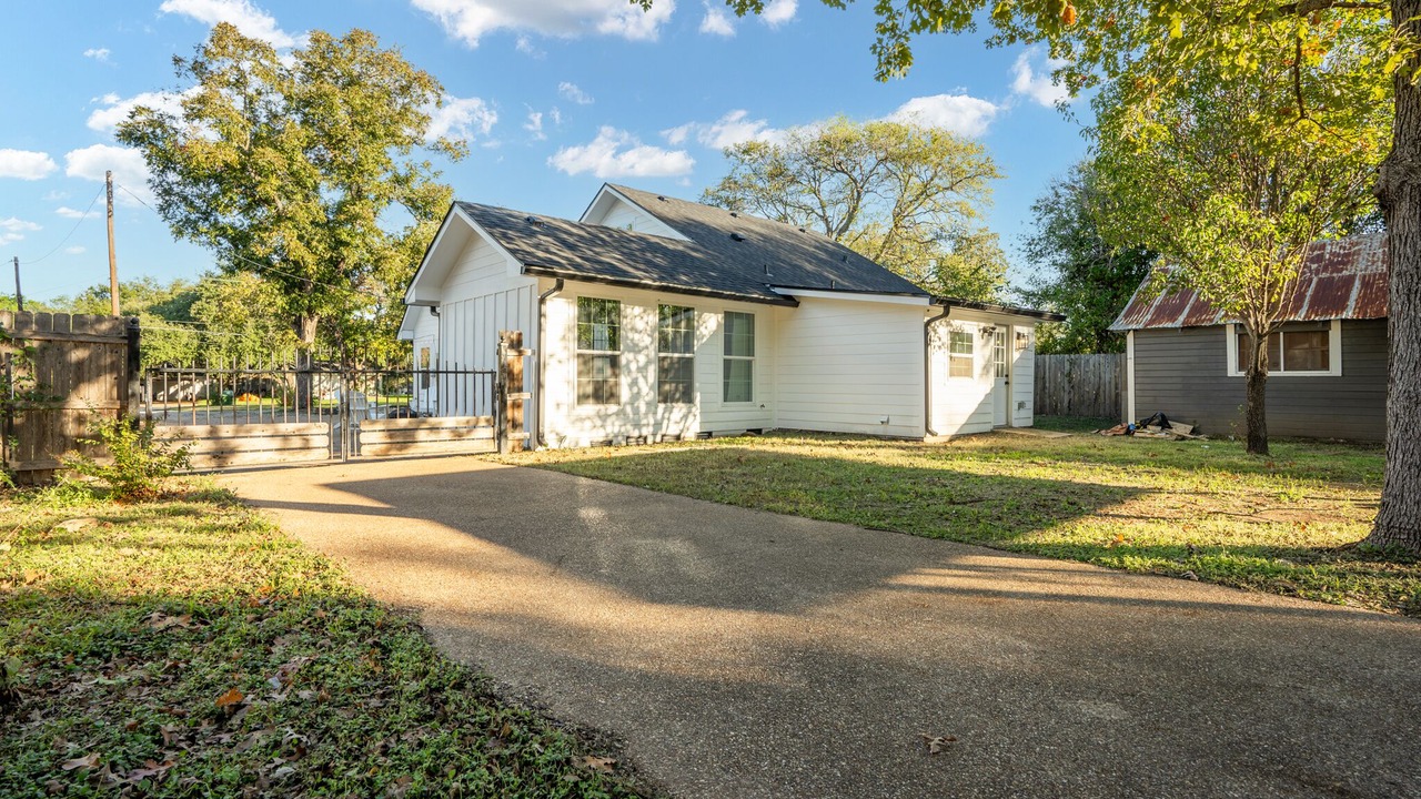 Photo of Outdoor in Landon Branch