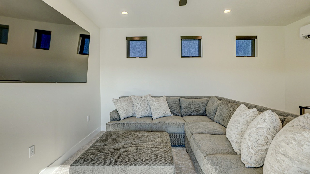 Photo of Livingroom in St. George
