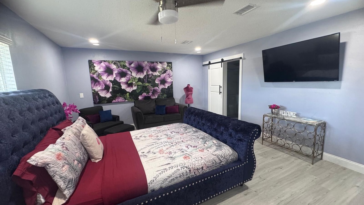 Photo of Bedroom in Orient Park