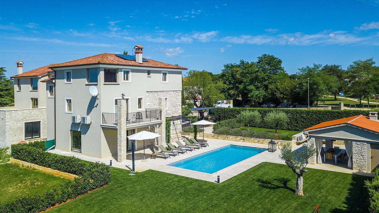 Photo of Outdoor in Matohanci