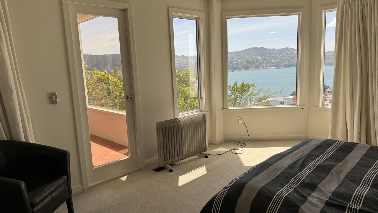 Photo of Bedroom in Oriental Bay