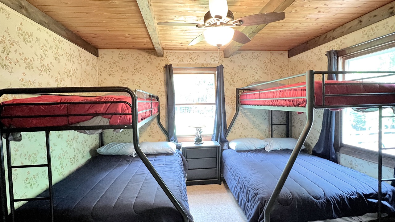 Photo of Bedroom in Monson