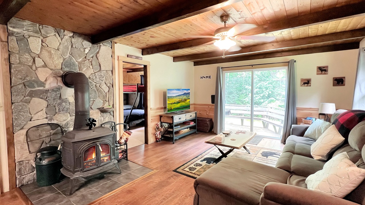 Photo of Livingroom in Monson