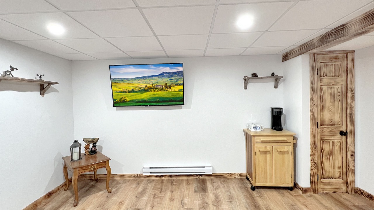 Photo of Others in Monson