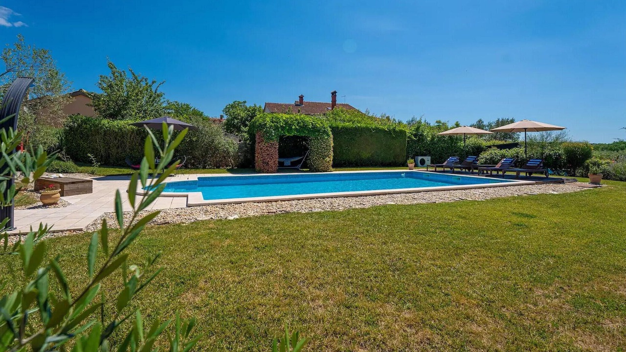 Photo of Outdoor in Mofardini