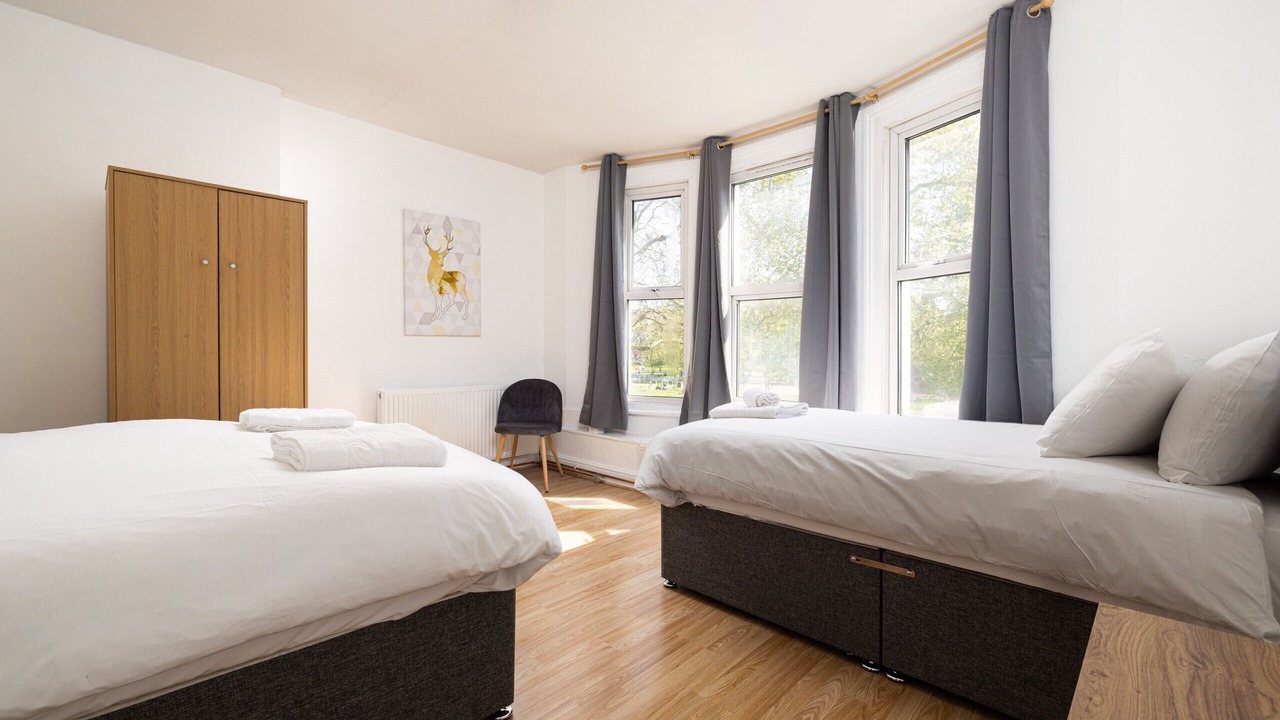 Photo of Others in Shepherd's Bush