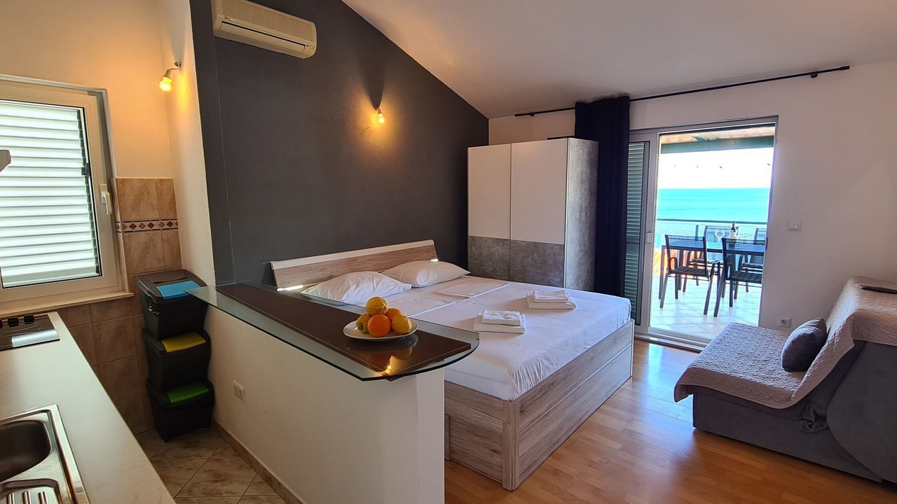 Photo of Bedroom in Milna
