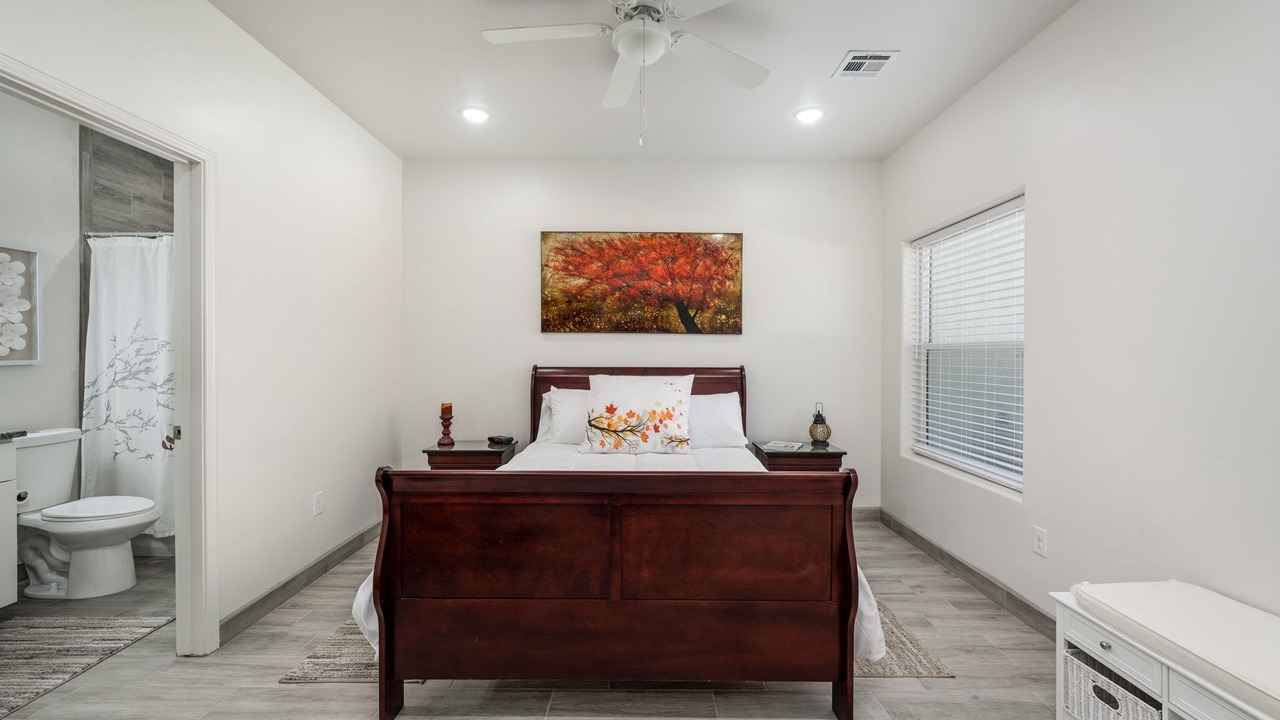 Photo of Bedroom in Mesilla Park